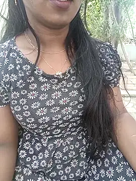 Snapshot of Dhiyapink chatting on 02-03-26, 07:24 Dhiyapink online show from 02-03-26, 07:24