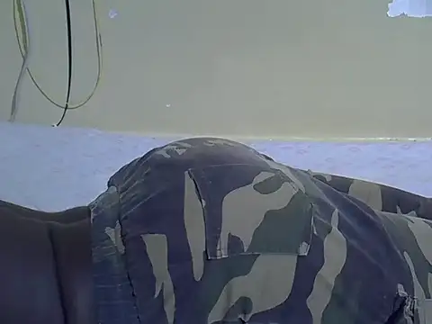 Snapshot of EbonyMina_ chatting on 10-03-25, 04:15 EbonyMina online show from 10-03-25, 04:15