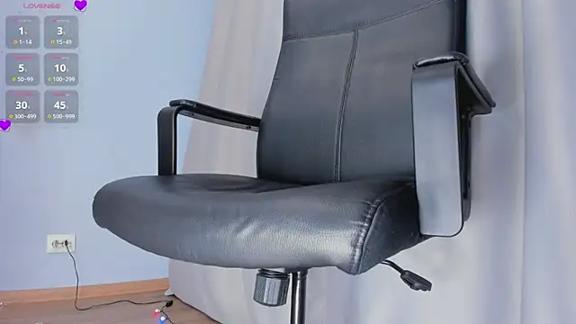 queen carly online show from 12-16-24, 04:05