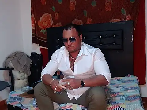 hardrock982 online show from 11-27-25, 01:57