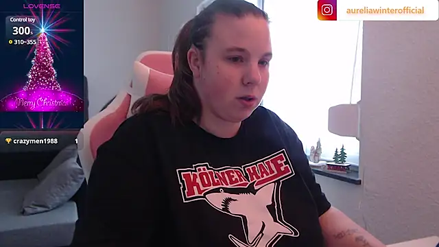 Snapshot of AureliaWinter chatting on 12-12-24, 11:29 AureliaWinter online show from 12-12-24, 11:29