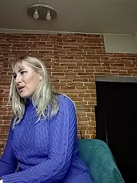 Snapshot of _Horny_milf_ chatting on 03-01-25, 02:15 Horny milf online show from 03-01-25, 02:15