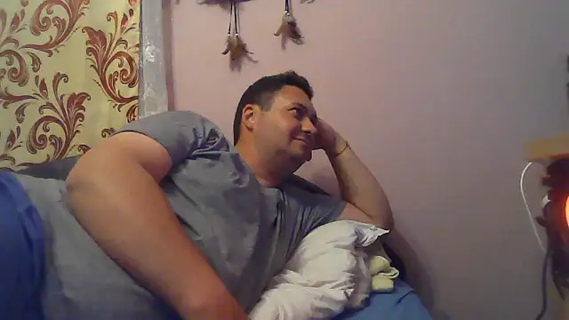 nemes2 online show from 03-09-26, 06:23