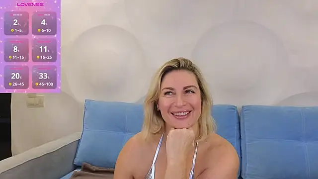 Lady Murenza online show from 11-18-25, 07:18