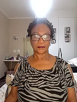 Hotgrannyx online show from 09-26-25, 01:53