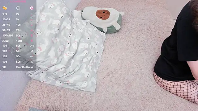 loliwoods online show from 10-30-25, 01:12