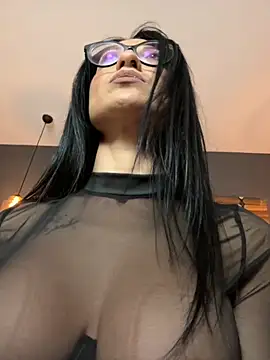 Snapshot of NikkiStarX chatting on 10-30-25, 07:14 NikkiStarX online show from 10-30-25, 07:14