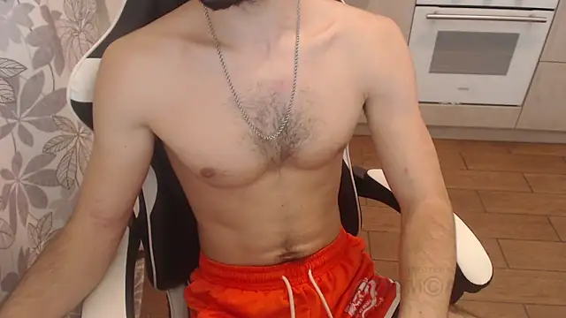 Snapshot of Mandarin4ks chatting on 12-17-25, 09:10 Mandarin4ks online show from 12-17-25, 09:10