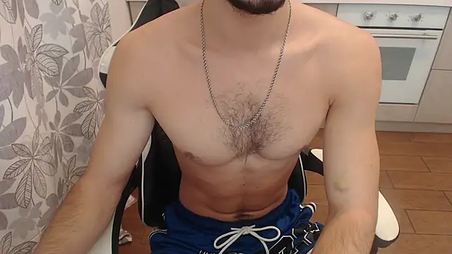 Snapshot of Mandarin4ks chatting on 12-21-25, 02:57 Mandarin4ks online show from 12-21-25, 02:57