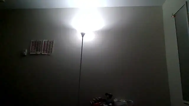 Snapshot of persephone332 chatting on 01-14-26, 04:18 persephone332 online show from 01-14-26, 04:18