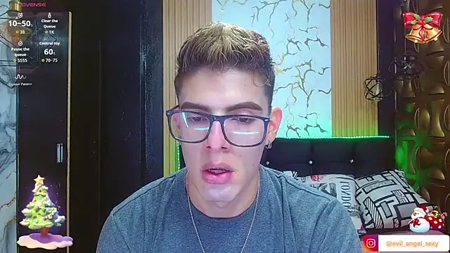 angel sexyevil online show from 12-17-25, 12:11