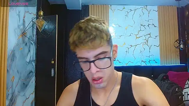 angel sexyevil online show from 12-22-25, 12:13