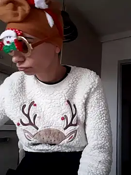 hotSANDRA STARR online show from 12-25-24, 10:06