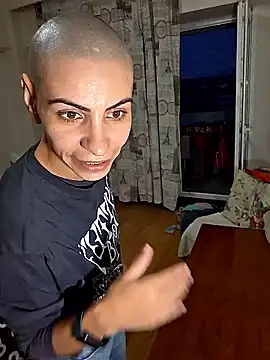 hotSANDRA STARR online show from 10-08-25, 03:42