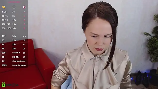 VickyGolden online show from 01-15-26, 05:01