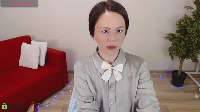 VickyGolden online show from 04-13-26, 05:13