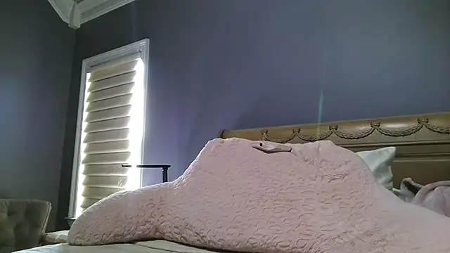 Lisaisluscious online show from 07-01-26, 02:29