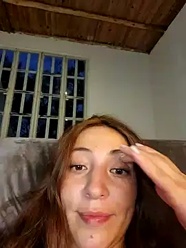 Snapshot of VickyHoult chatting on 12-24-24, 11:11 VickyHoult online show from 12-24-24, 11:11