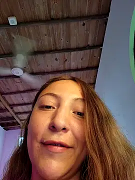 Snapshot of VickyHoult chatting on 01-03-25, 07:50 VickyHoult online show from 01-03-25, 07:50