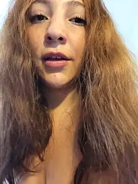 Snapshot of VickyHoult chatting on 03-16-25, 09:58 VickyHoult online show from 03-16-25, 09:58