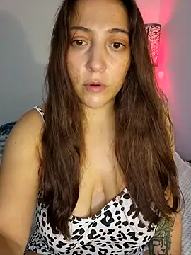 Snapshot of VickyHoult chatting on 09-14-25, 09:47 VickyHoult online show from 09-14-25, 09:47