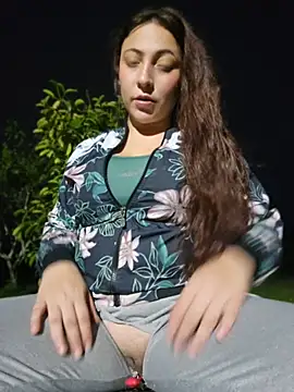 VickyHoult online show from 04-21-26, 11:29