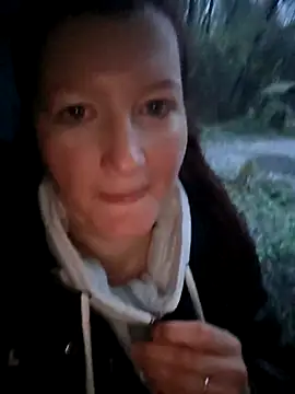 Snapshot of Analimado18 chatting on 11-22-25, 03:00 Analimado18 online show from 11-22-25, 03:00