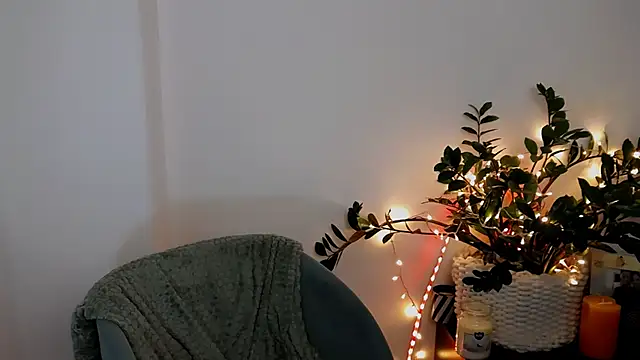 Xentthia online show from 02-08-25, 04:47