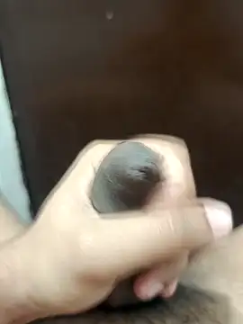 Snapshot of Deluxe_dick chatting on 02-19-26, 12:34 Deluxe dick online show from 02-19-26, 12:34