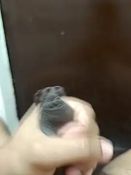 Snapshot of Deluxe_dick chatting on 02-24-26, 12:58 Deluxe dick online show from 02-24-26, 12:58