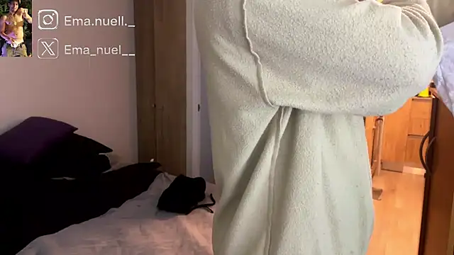 Emanuell   online show from 05-08-26, 02:06