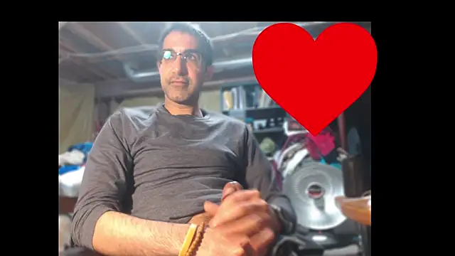 Gsmile1 online show from 03-29-26, 05:02