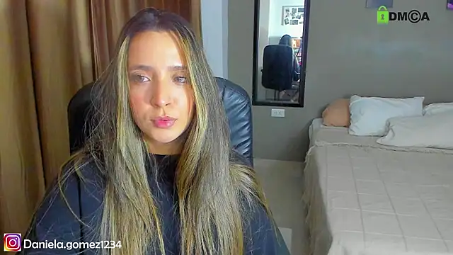 Danielacams online show from 03-07-25, 04:13