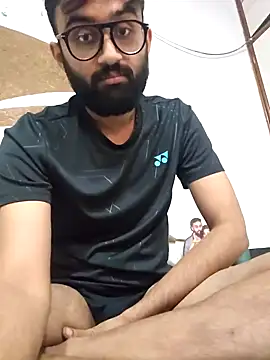 Snapshot of love4shownude chatting on 01-07-25, 04:18 love4shownude online show from 01-07-25, 04:18