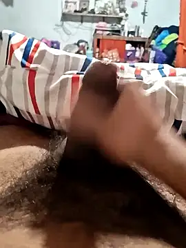 Snapshot of Gerardo31017 chatting on 01-15-26, 02:54 Gerardo31017 online show from 01-15-26, 02:54