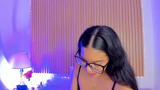 GenesisRuiz online show from 02-21-25, 06:59