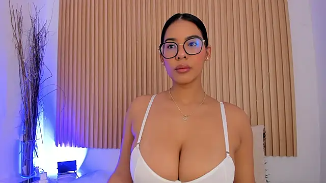 GenesisRuiz online show from 06-29-26, 10:48
