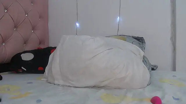 karlota 28 online show from 02-15-25, 05:19