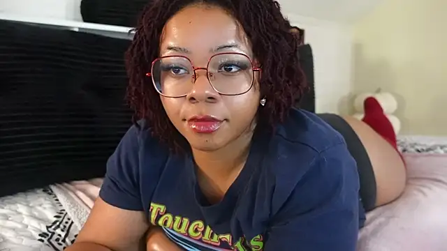 Snapshot of -khayaparker chatting on 11-07-25, 08:20 -khayaparker online show from 11-07-25, 08:20