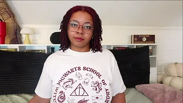 Snapshot of -khayaparker chatting on 03-03-26, 05:52 -khayaparker online show from 03-03-26, 05:52