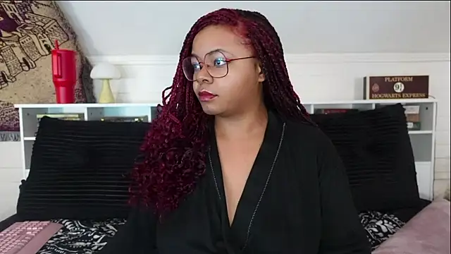 Snapshot of -khayaparker chatting on 03-11-26, 03:07 -khayaparker online show from 03-11-26, 03:07