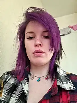 LazyTanukii online show from 02-05-25, 08:43