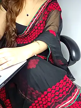 Snapshot of aliyaah_singh chatting on 01-22-25, 07:03 aliyaah singh online show from 01-22-25, 07:03