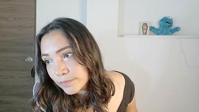 cutie and slutty online show from 03-12-26, 05:52