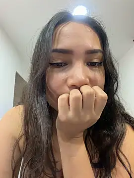 cutie and slutty online show from 06-05-26, 05:58