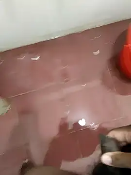 Snapshot of dinesh682 chatting on 02-05-25, 12:53 dinesh682 online show from 02-05-25, 12:53