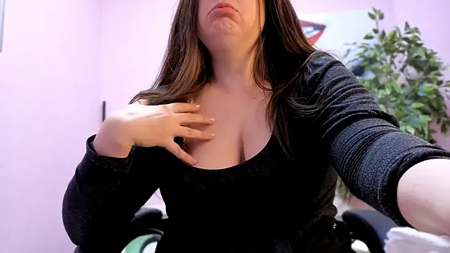 BattyMoll online show from 04-16-26, 08:53