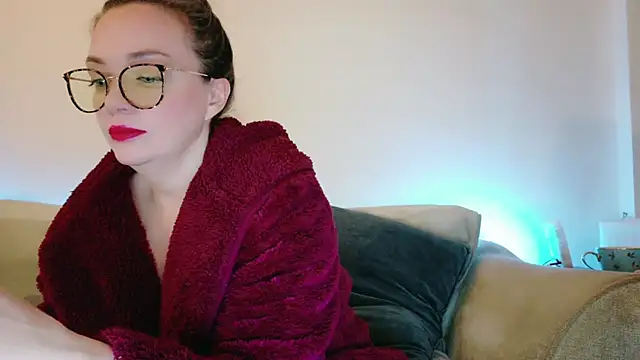 Snapshot of FemDom_RubyKnightXXO chatting on 02-06-25, 05:09 FemDom RubyKnightXXO online show from 02-06-25, 05:09