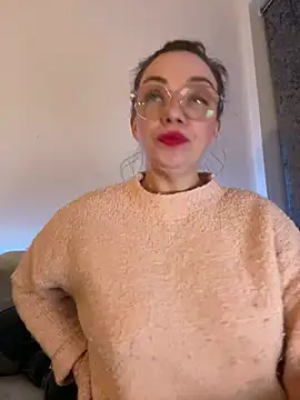 Snapshot of FemDom_RubyKnightXXO chatting on 02-09-25, 07:41 FemDom RubyKnightXXO online show from 02-09-25, 07:41
