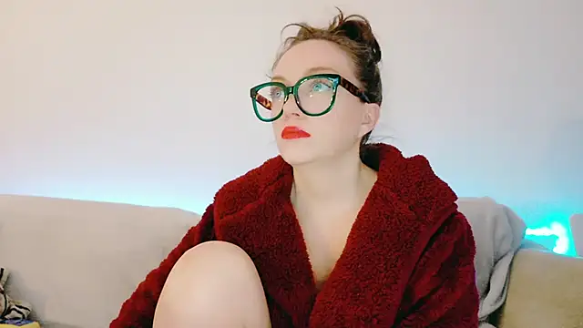 Snapshot of FemDom_RubyKnightXXO chatting on 03-19-25, 12:04 FemDom RubyKnightXXO online show from 03-19-25, 12:04